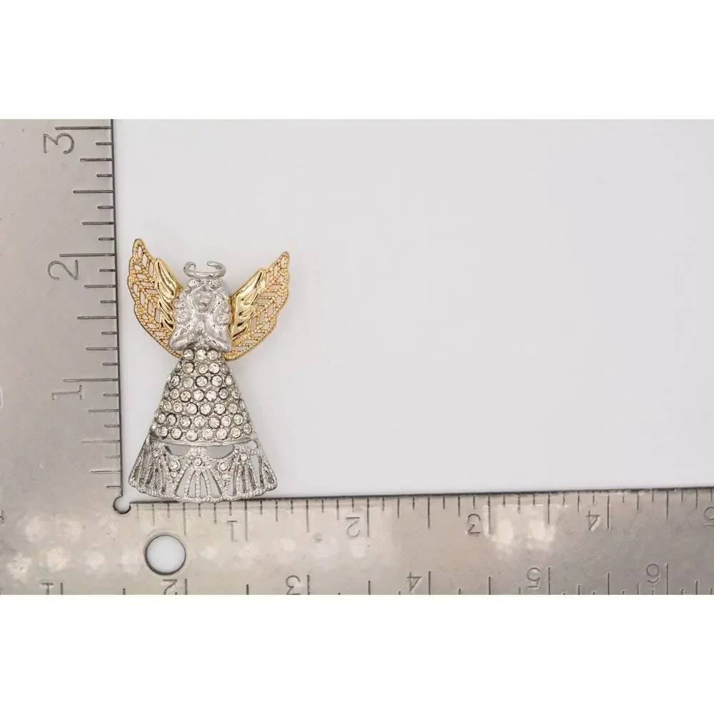 Unbranded stunning brooch